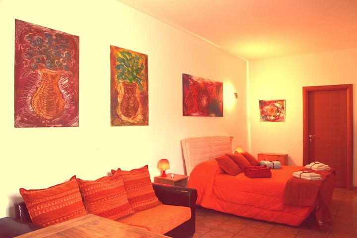 Room 13 of 19