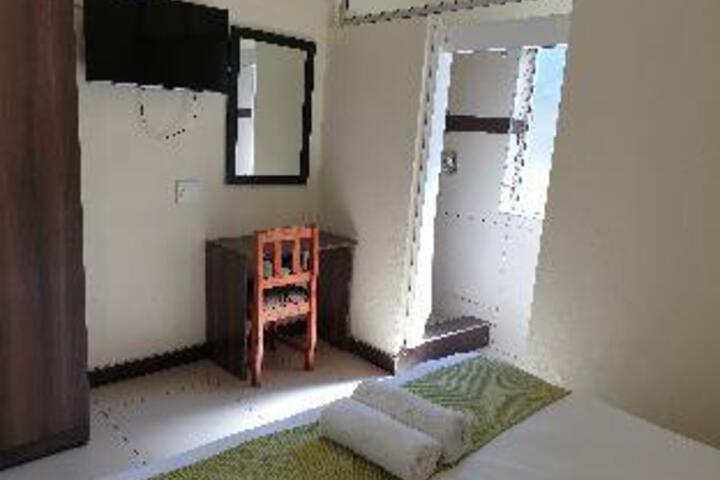 Room 36 of 46