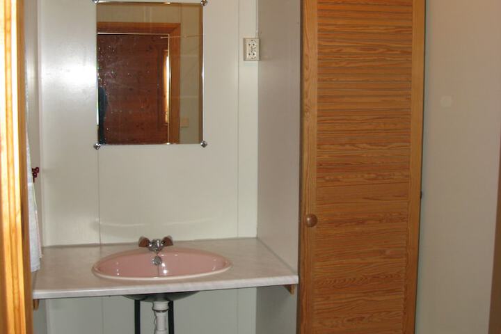 Room 2 of 24