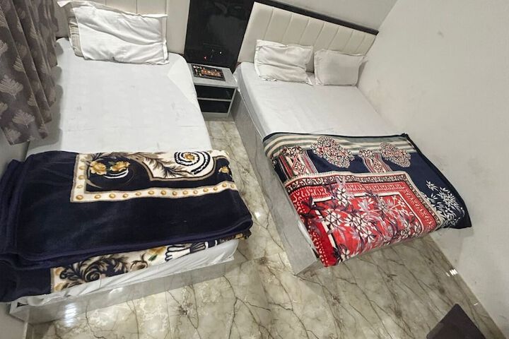 Room 5 of 26