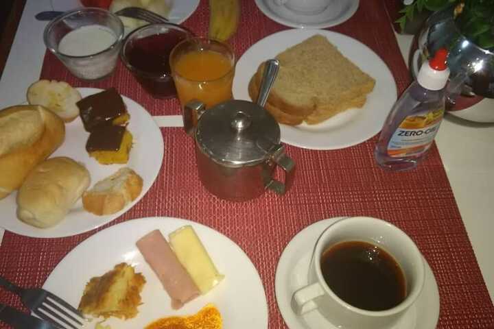 Breakfast meal