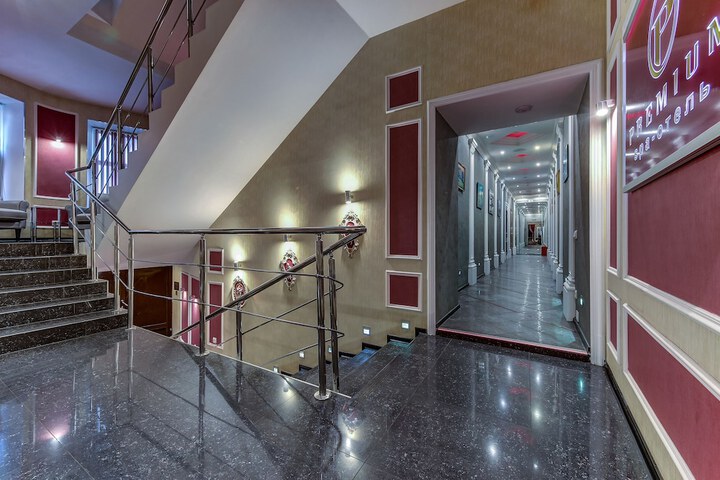 Hotel 3 of 75