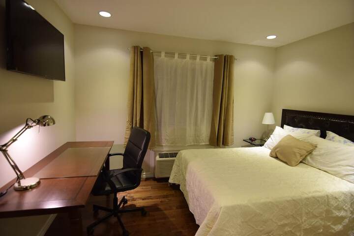 Room 15 of 41