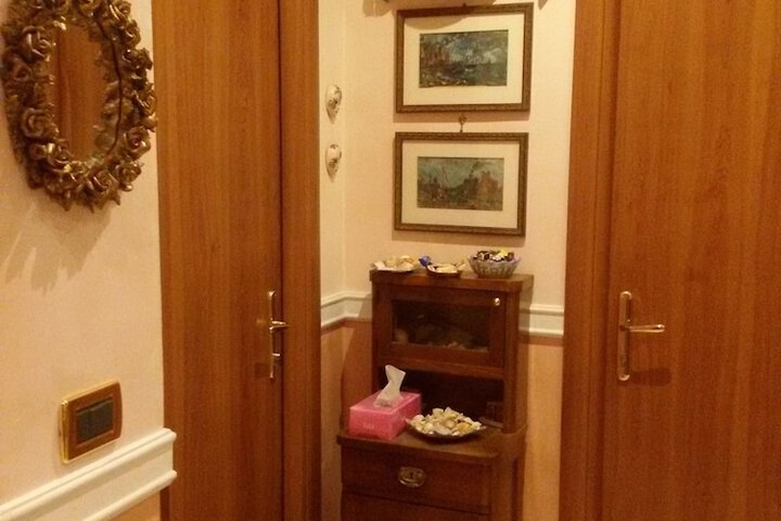 Hotel Interior 2 of 33