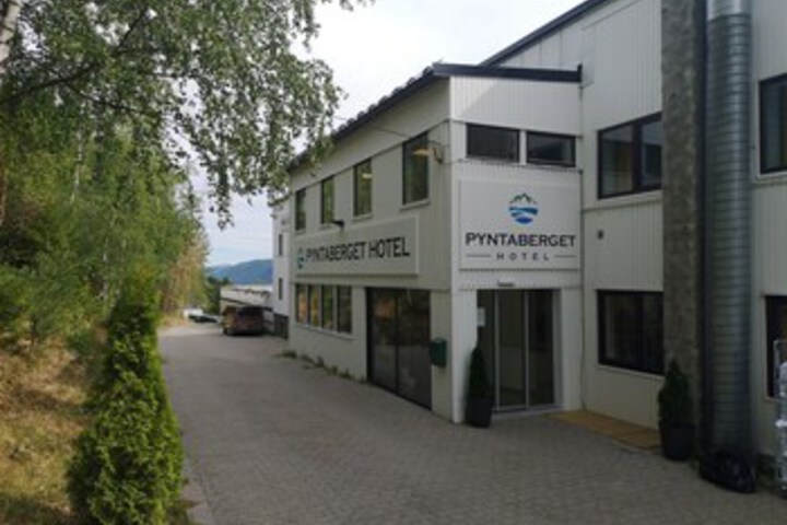Hotel 18 of 46
