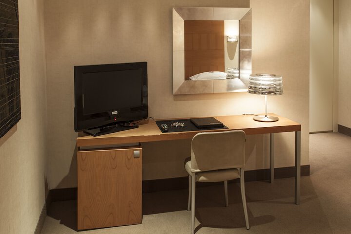 Room 7 of 29