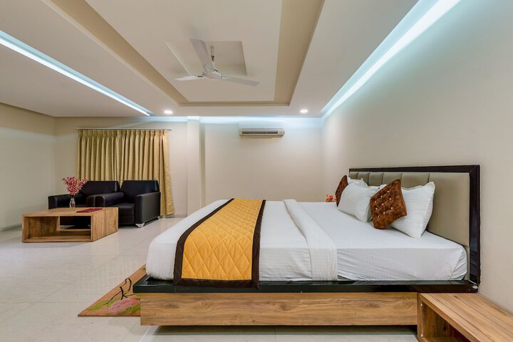 Room 15 of 56
