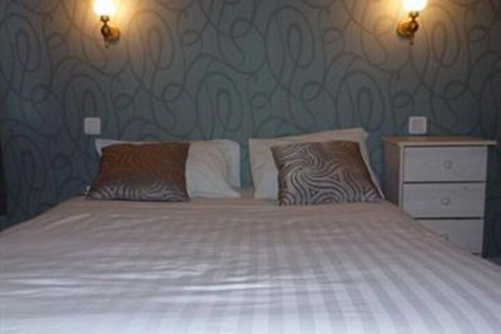 Room 7 of 23