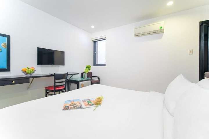 Room 14 of 51