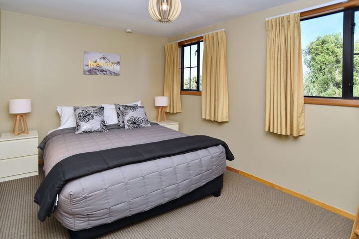 Room 9 of 56