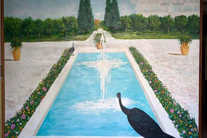 Pool 19 of 35