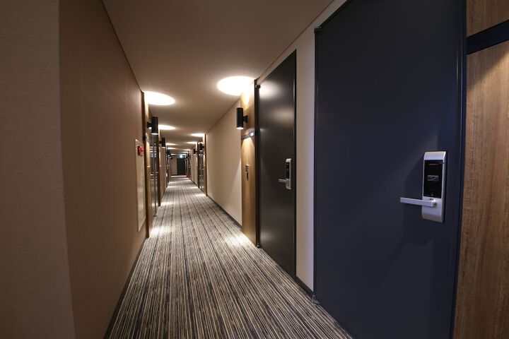 Ballroom/Hall 38 of 41