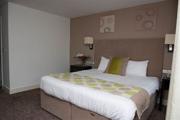 Room 15 of 42