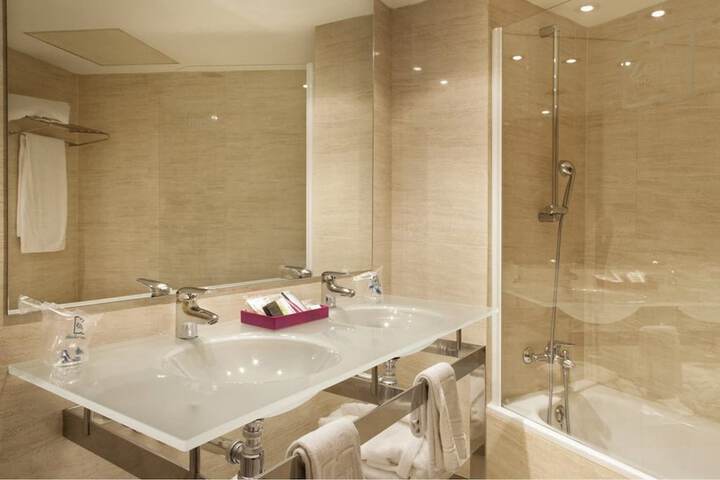 Bathroom Interior Photo