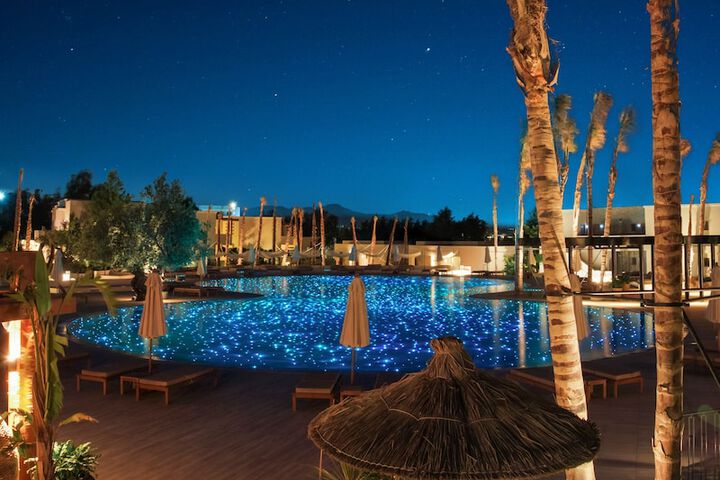 Pool 85 of 148