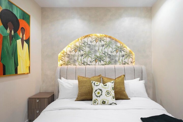 Room 4 of 31