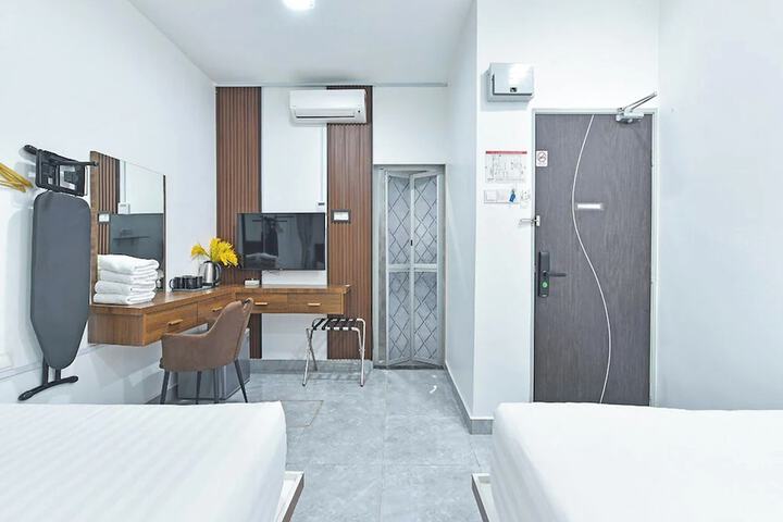 Room 20 of 30