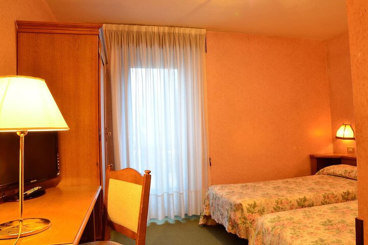 Room 20 of 47