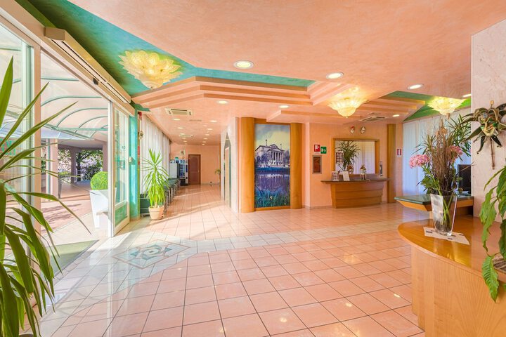Hotel 57 of 61