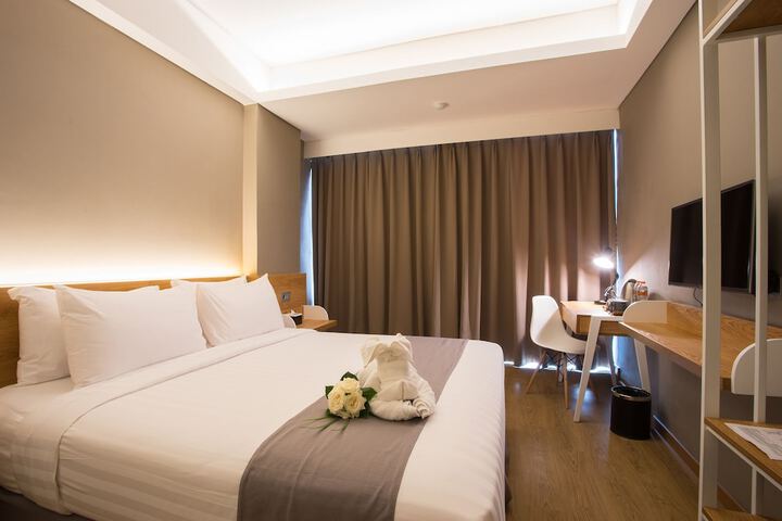 Room 10 of 52
