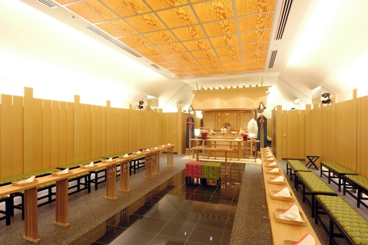 Ballroom/Hall 118 of 149