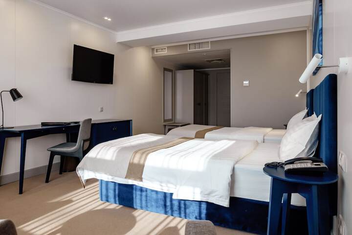 Room 20 of 96