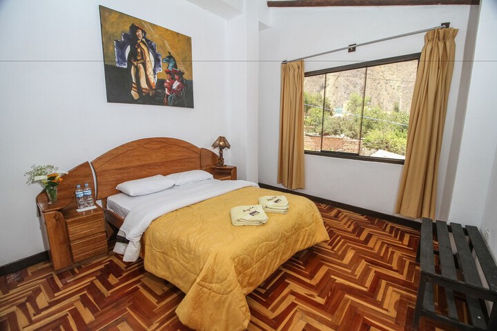 Room 4 of 22