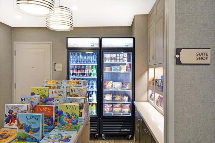 Snack bar