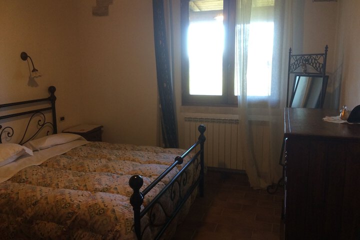 Room 12 of 31
