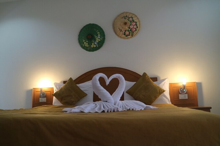 Room 2 of 59