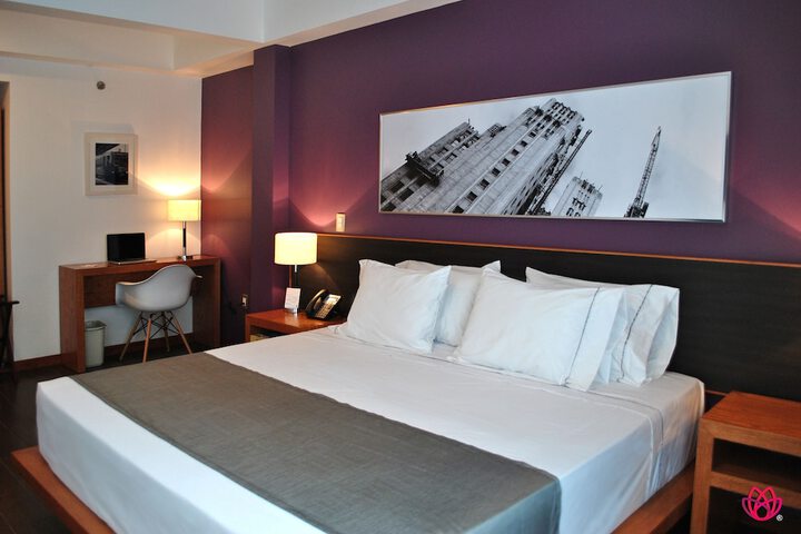 Room 16 of 44