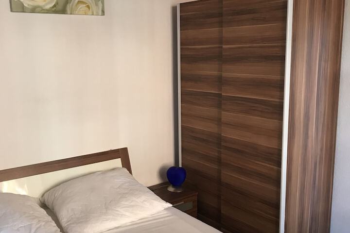 Room 36 of 117