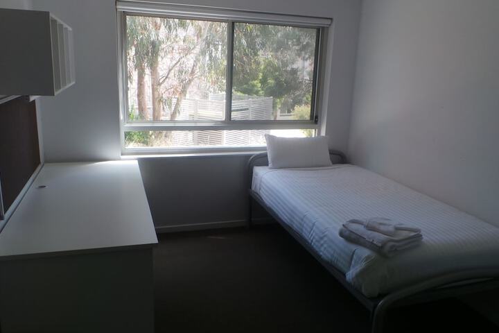 Room 14 of 44