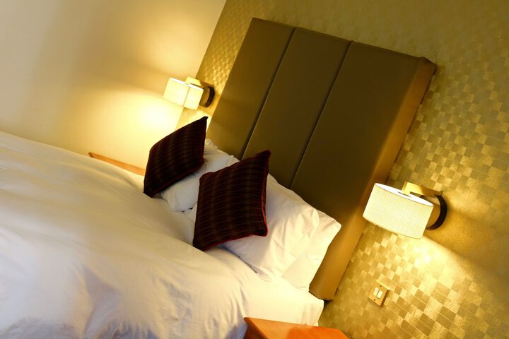 Room 5 of 56