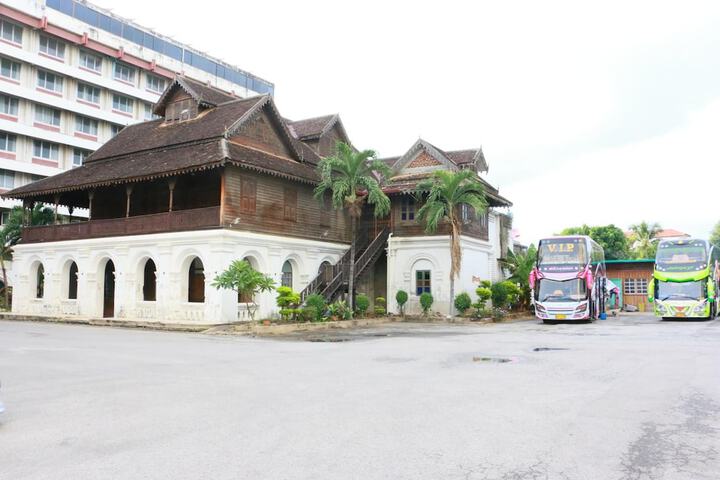 Hotel 37 of 40