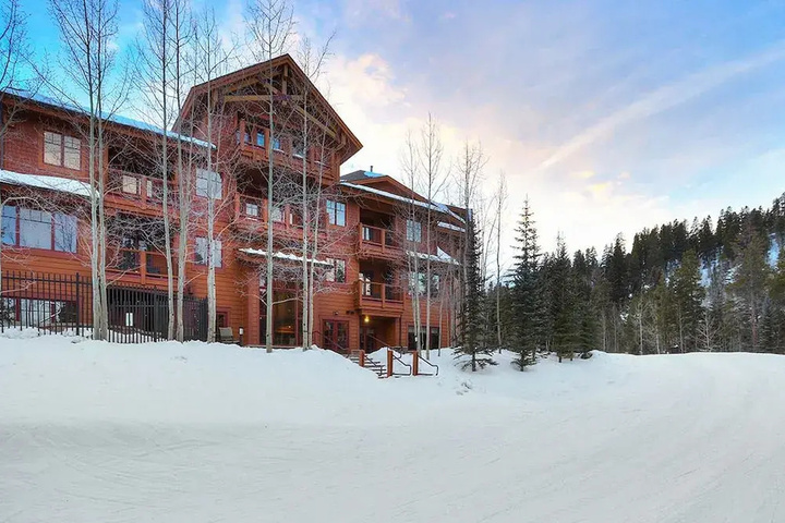Mountain Thunder Lodge 305 3 Bedroom Townhouse by Redawning