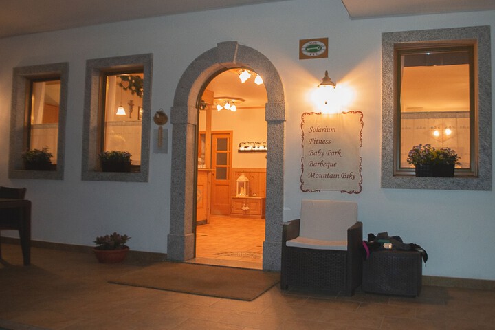 Exterior Photo