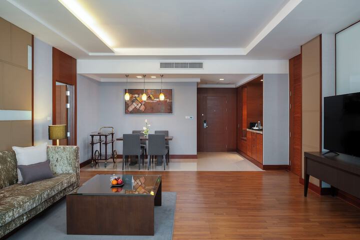 Room 33 of 88