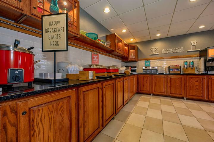 Breakfast area