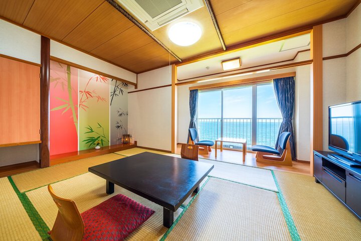 Room 10 of 49