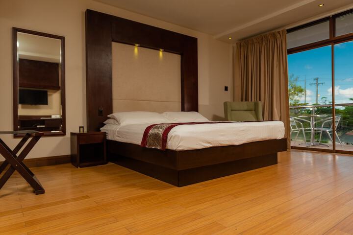 Room 27 of 87