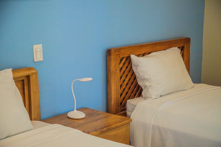 Room 3 of 25