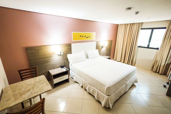 Room 11 of 27