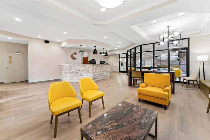 Guest Lobby