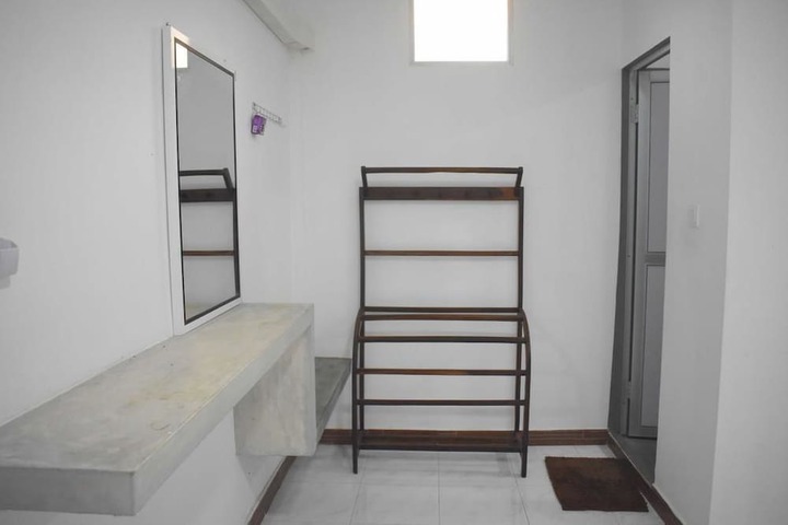Room 20 of 28