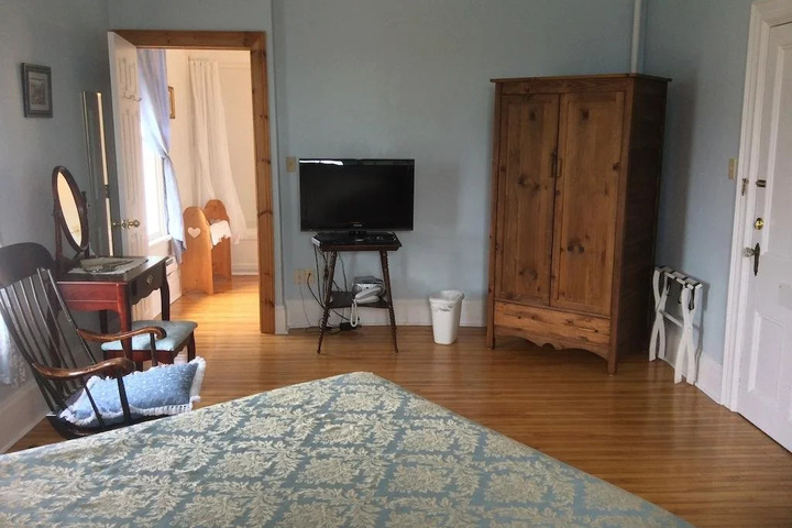 McLean House Inn