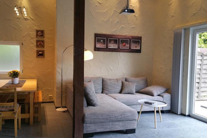 Room 16 of 64
