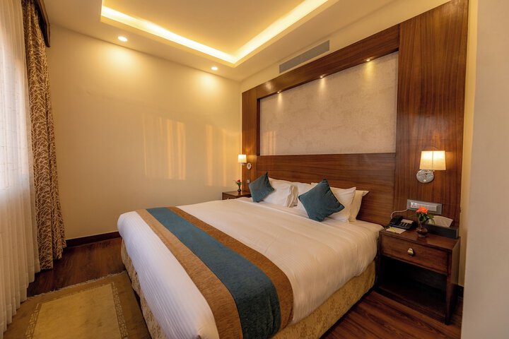 Room 34 of 191