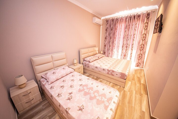 Room 8 of 41