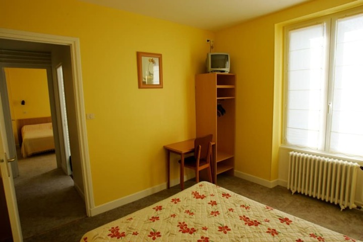 Room 3 of 24